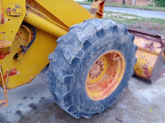 มีVDOขายรถตักล้อยาง KOMATSU 510 ไม่มีเอกสารราคา 350,000 มีVDOขายรถตักล้อยาง KOMATSU 510 ไม่มีเอกสารราคา 350,000