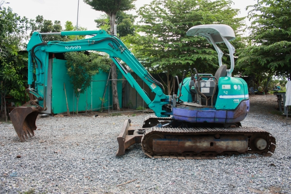 ขายรถแม็กโคร สนใจติดต่อ 086-324-1992