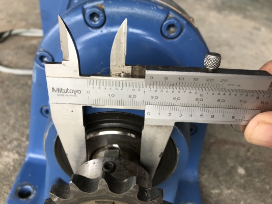 ขายมอเตอร์เกียร์ Cycrodrive Sumitomo 0.5HP. 380V อัตราทด 1:29 made in Japan เพลาออกประมาณ 50 รอบต่อนาที สภาพสวยเดิมๆ หมุนนิ่ม พร้อมใช้งาน