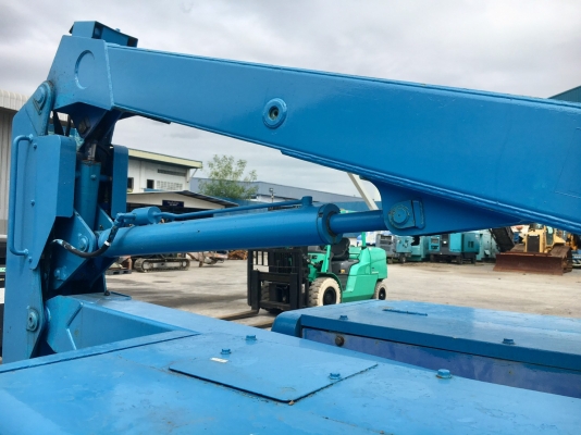 Maeda HF090 รถกระเช้า บูมลิฟต์ สูง 9 เมตร นำเข้าจากญี่ปุ่น โทร. 080-6565422 (หนิง)