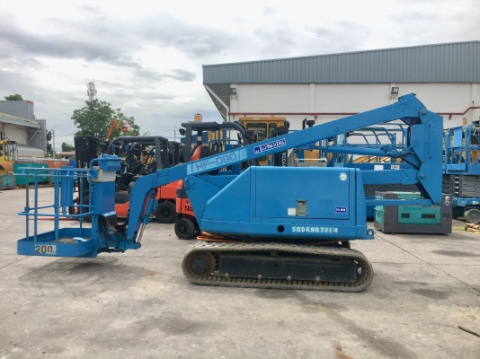 Maeda HF090 รถกระเช้า บูมลิฟต์ สูง 9 เมตร นำเข้าจากญี่ปุ่น โทร. 080-6565422 (หนิง)