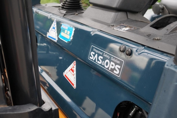 TOYOTA 7FD20 ขนากยก2ตัน เสาสูง4เมตร เครื่องยนต์ดีเซล ไม่เคยใช้งานในไทย