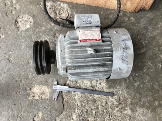 ขายมอเตอร์ไฟฟ้า Mitsubishi 3HP. 380V 1450rpm. สภาพสวย หมุนนิ่มเดิมๆ พร้อมใช้งาน ราคา 2,800 บาท ขายมอเตอร์ไฟฟ้า Mitsubishi 3HP. 380V 1450rpm. สภาพสวย หมุนนิ่มเดิมๆ พร้อมใช้งาน ราคา 2,800 บาท