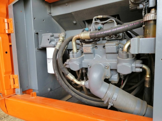 ขายรถแบคโฮ HITACHI EX200 ZX-1