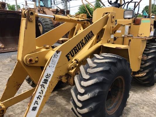 ขายรถตัก FURUKAWA FL60 -1 นำเข้าจากญี่ปุ่น พร้อมใช้งาน ติดต่อ 063-9316985 ID LINE : 0639316985 ครับ