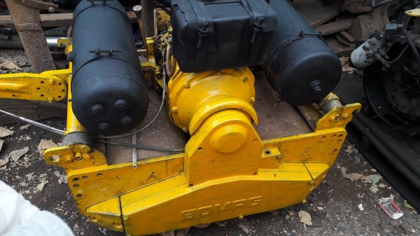 รถบดเดินตาม BOMAG รุ่นBW75S มือสองญี่ปุ่น ขนาดใหญ่ 1 ตัน บดอัดสั่นสเทือนได้ เครื่องดีเซล1สูบ สภาพดีพร้อมใช้งาน 88000 โทร 084-5424150