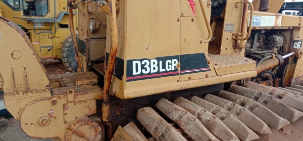 d3b @395,000รถสวยทำงานปกติ สนใจโทร081-989-1989หรั่งครับ