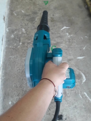 เครื่องเป่าลม - ดูดฝุ่น 2in1 เครื่องเป่าลม - ดูดฝุ่น 2in1