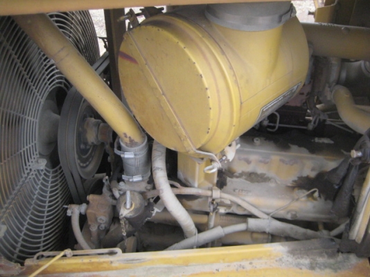 แทรคเตอร์ตีนตะขาบ CAT : D6H Series 2