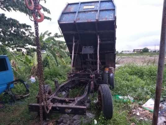 ขายคัทซีพร้อมช่วงล่าง 6 ล้อเล็ก