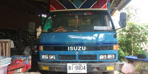 ขาย รถ 6 ล้อ ISUZU NPR 59L มีดั้ม เพลา F  เจ้าของขายเอง370,000