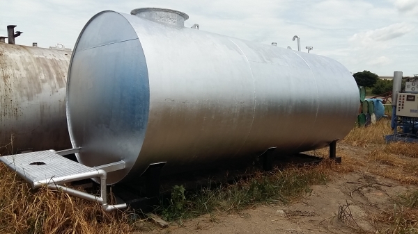 ขาย ถังน้ำ ถังน้ำมัน มือสอง 13000 ลิตร หนา สวย พร้อมแท่นหัวจ่าย พร้อมใช้ค่ะ ขาย ถังน้ำ ถังน้ำมัน มือสอง 13000 ลิตร หนา สวย พร้อมแท่นหัวจ่าย พร้อมใช้ค่ะ