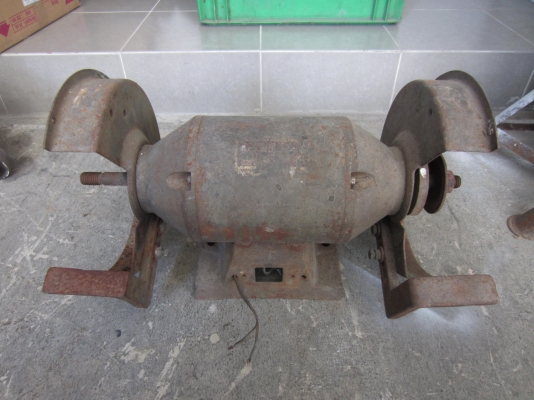 ขายเครื่องมือหลายรายการ