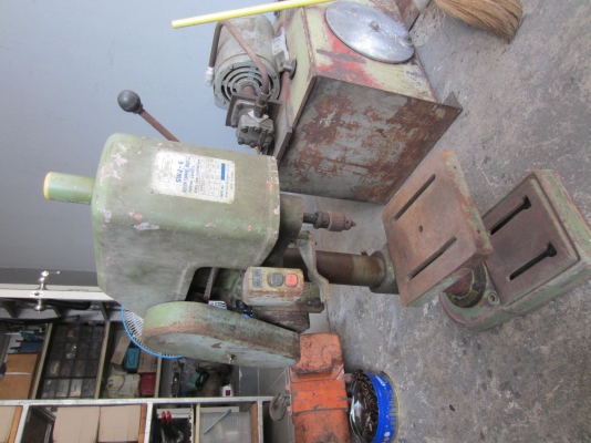 ขายเครื่องมือหลายรายการ