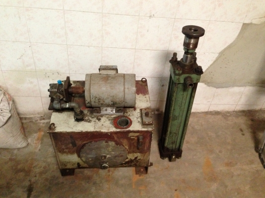 ขายเครื่องมือหลายรายการ