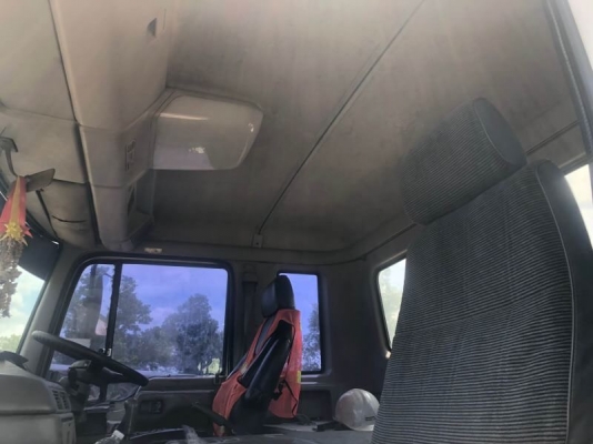 ขาย10ล้อหัวลากหัวโปรเฟีย335แรง เครื่องP11C-TC1097