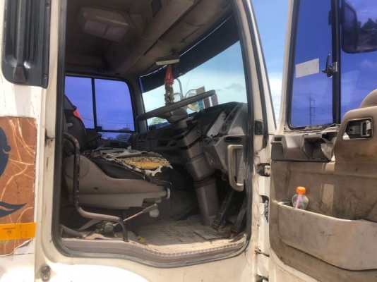 ขาย10ล้อหัวลากหัวโปรเฟีย335แรง เครื่องP11C-TC1097