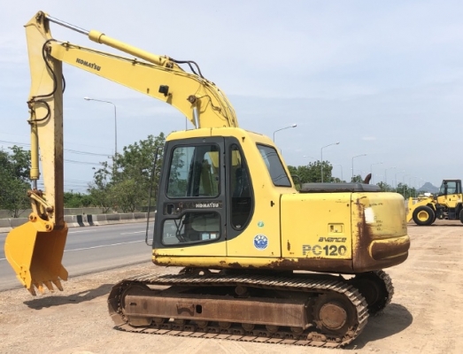ขายรถขุด KOMATSU PC120-6 อาร์มพิเศษ นำเข้าเองจากญี่ปุ่น สภาพสวยพร้อมใช้ มีVDOการทำงานครับ