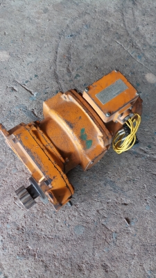 มอเตอร์รอก