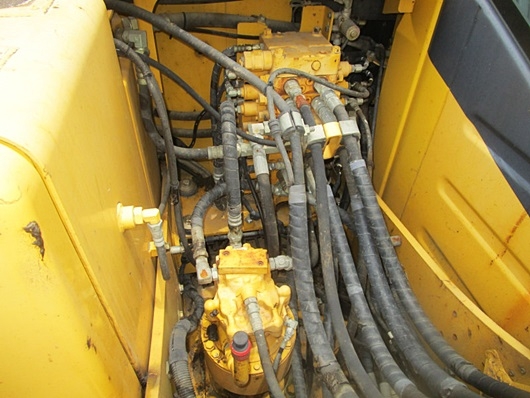 ขายรถขุดนำเข้าจากประเทศญี่ปุ่น komatsu pc120-8 สนใจติดต่อสอบถาม 0923309229 อีด