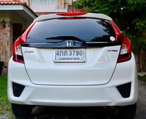 HONDA Jazz 1.5 ปี 2015 HONDA Jazz 1.5 ปี 2015