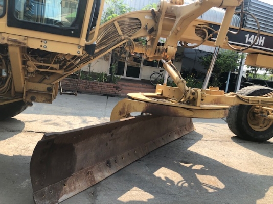 รถเกรด Cat140H-2ZK ปี2003 รถเก่านอก พร้อมริปเปอร์ท้าย ซีเรียสสูง