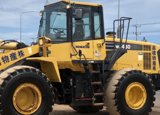 ขายรถตักล้อยาง KOMATSU WA430-6 นำเข้าเองจากญี่ปุ่น สวยพร้อมใช้ มีVDOการทำงานครับ ขายรถตักล้อยาง KOMATSU WA430-6 นำเข้าเองจากญี่ปุ่น สวยพร้อมใช้ มีVDOการทำงานครับ