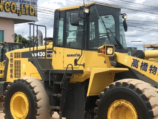 ขายรถตักล้อยาง KOMATSU WA430-6 นำเข้าเองจากญี่ปุ่น สวยพร้อมใช้ มีVDOการทำงานครับ ขายรถตักล้อยาง KOMATSU WA430-6 นำเข้าเองจากญี่ปุ่น สวยพร้อมใช้ มีVDOการทำงานครับ