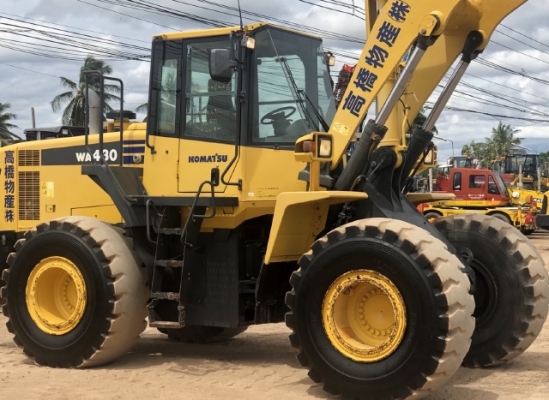 ขายรถตักล้อยาง KOMATSU WA430-6 นำเข้าเองจากญี่ปุ่น สวยพร้อมใช้ มีVDOการทำงานครับ ขายรถตักล้อยาง KOMATSU WA430-6 นำเข้าเองจากญี่ปุ่น สวยพร้อมใช้ มีVDOการทำงานครับ