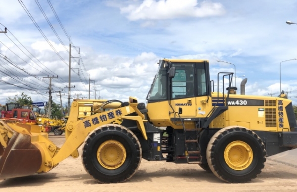 ขายรถตักล้อยาง KOMATSU WA430-6 นำเข้าเองจากญี่ปุ่น สวยพร้อมใช้ มีVDOการทำงานครับ ขายรถตักล้อยาง KOMATSU WA430-6 นำเข้าเองจากญี่ปุ่น สวยพร้อมใช้ มีVDOการทำงานครับ