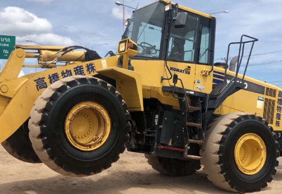 ขายรถตักล้อยาง KOMATSU WA430-6 นำเข้าเองจากญี่ปุ่น สวยพร้อมใช้ มีVDOการทำงานครับ ขายรถตักล้อยาง KOMATSU WA430-6 นำเข้าเองจากญี่ปุ่น สวยพร้อมใช้ มีVDOการทำงานครับ