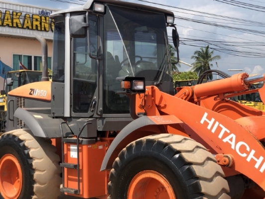 ขายรถตักล้อยาง HITACHI ZW150 (เทียบเท่า WA270-6) ปี 2013 นำเข้าเองจากญี่ปุ่น สวยพร้อมใช้ มีVDOการทำงานครับ