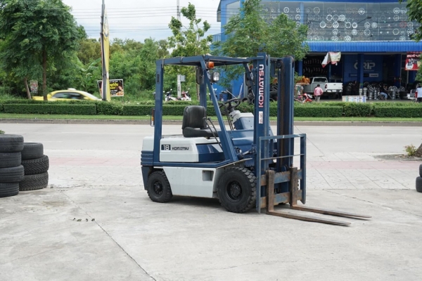 Komatsu FG18-15 ขนาดยก1.8ตัน เสายกสูง3เมตร เครื่องยนต์เบนซิล ไม่เคยใช้งานในไทย