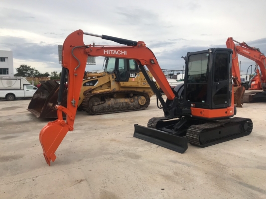 ขายรถขุด HITACHI ZX55U-5A ใช้งานเพียง 992 ชม. ดาวน์ 15\% ผ่อนสูงสุด 48 งวด แถมฟรี PM6000 ชม.