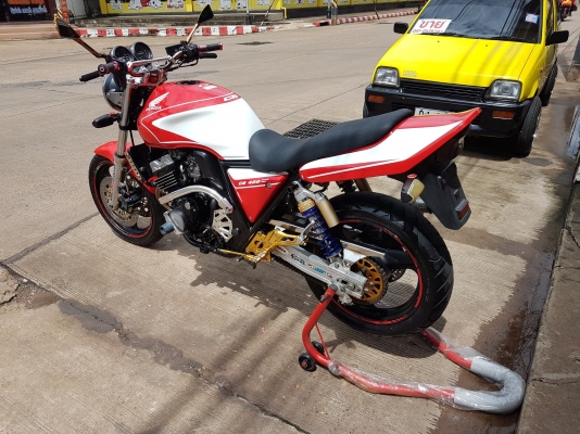 ขาย HONDA CB400 ปี1996 สีสวย เครื่องดี พร้อมของแต่งหลายรายการ อินวอยส์ สรรพสามิตร ราคา 53500 บาท ส่ง
