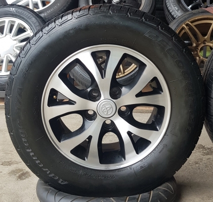 ขายล้อTOYOTA  ขอบ15 ยาง205/70/15   4 ล้อ