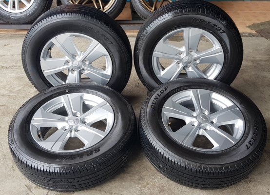 ขายล้อMitsubishi ไทรทรัน ขอบ16 ยาง215/65/16  4 ล้อ