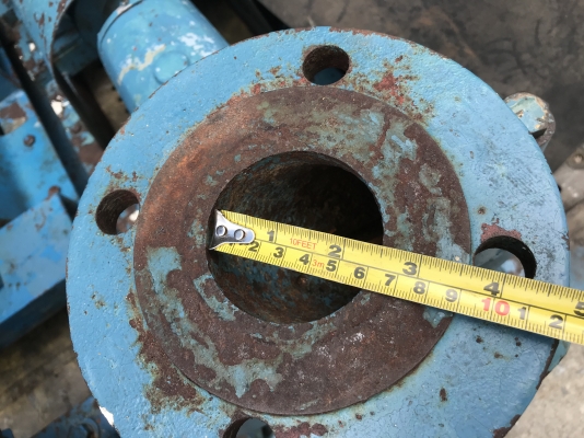 ขายปั๊มน้ำหอยโข่ง Calpeada made in Italy ขนาดเข้า 3นิ้ว ออก 2.5นิ้ว ใบพัดเหล็กหล่อ พร้อมมอเตอร์  10HP. 2800rpm. 380V สภาพสวย หมุนนิ่ม(ไม่มียางยอย) พร้อมใช้งาน มี 2ชุด ราคาชุดละ 13,000 บาท