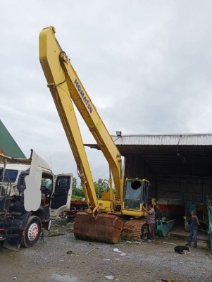 ขายKOMATSU PC200-8 บูมยาวช่วงล่างใหม่ทั้งหมดใช้ตักข้าวโพดเอกสารเล่มทะเบียนราคา 2,200,000 ขายKOMATSU PC200-8 บูมยาวช่วงล่างใหม่ทั้งหมดใช้ตักข้าวโพดเอกสารเล่มทะเบียนราคา 2,200,000