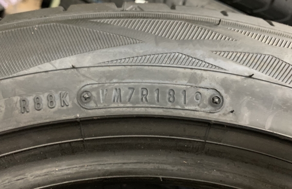ยางใหม่ 205-55-16 Dunlop ปี 19 ใหม่ๆ สวยกริ๊บๆ