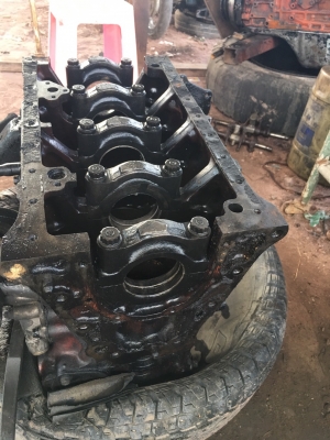 แยกขายอะไหล่ฮี่โน่ w04d 120แรง ราคาถูก 0816278866