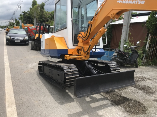 komatsu Pc20-5สภาพดีเก่าญี่ปุ่น มีใบอินวอยไม่เคยใช้ในไทย