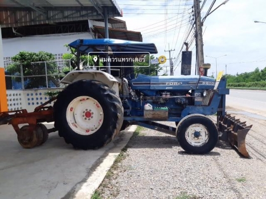 รถไถฟอร์ด 6600