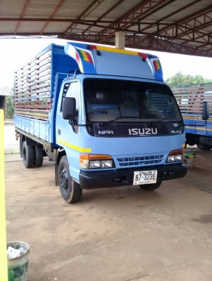 ISUZU 120 สภาพพร้อมใช้งาน ฝาขาว ปี40