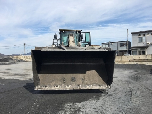 ขายรถตักล้อยาง CAT 962K ปี 2015 นำเข้าเองจากญี่ปุ่น สภาพสวยพร้อมใช้ ถึงเร็วๆนี้ครับ