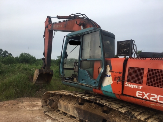 แยกขายอะใหล่ HITACHI EX200-3 แมคกระปั้ม โช้ใบเป็นของZX200 แยกขายอะใหล่ HITACHI EX200-3 แมคกระปั้ม โช้ใบเป็นของZX200