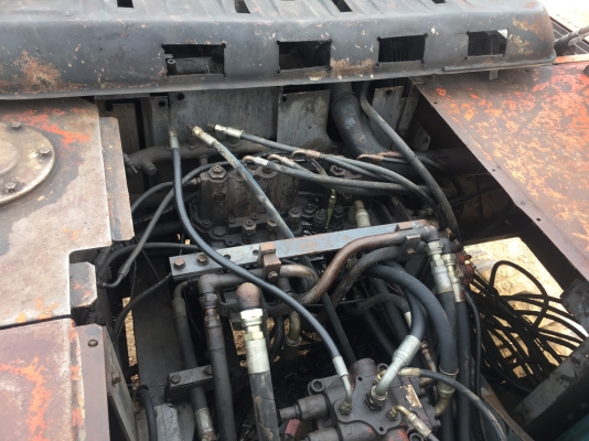 แยกขายอะใหล่ HITACHI EX200-3 แมคกระปั้ม โช้ใบเป็นของZX200 แยกขายอะใหล่ HITACHI EX200-3 แมคกระปั้ม โช้ใบเป็นของZX200