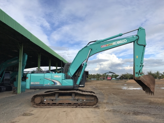 ขายKOBELCO SK200-8 Super-XM 4600 ชั่วโมง สภาพสวยเดิมๆ สนใจติดต่อ 081-4283210