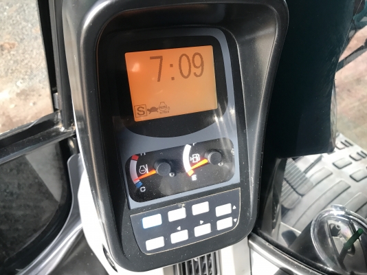 ขายKOBELCO SK200-8 Super-XM 4600 ชั่วโมง สภาพสวยเดิมๆ สนใจติดต่อ 081-4283210