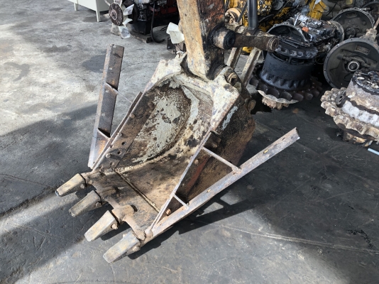 แมคโค HITACHI UH60-1 เครื่อง-ปั้มดี